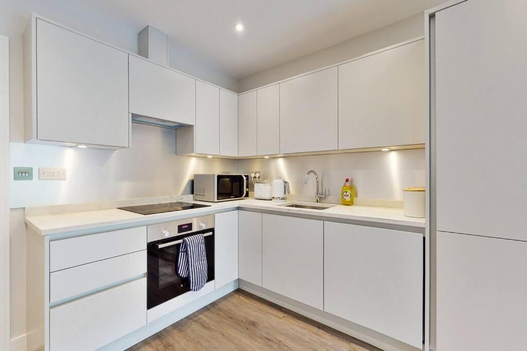 Elegant 2Bed Flat 10Min To Wimbledon Tennis Courts London Exterior foto