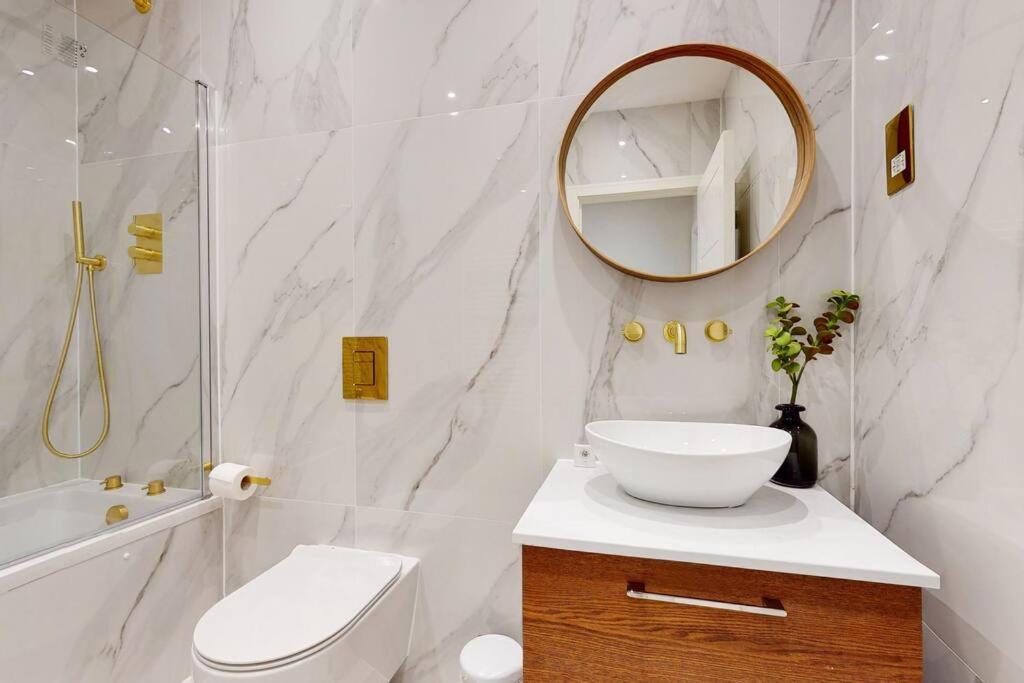 Elegant 2Bed Flat 10Min To Wimbledon Tennis Courts London Exterior foto